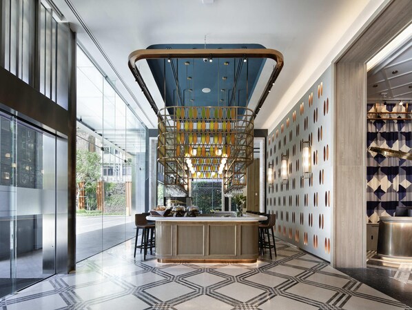 Bar (on property) - Ibis Bangkok Sukhumvit 24 (Bangkok)