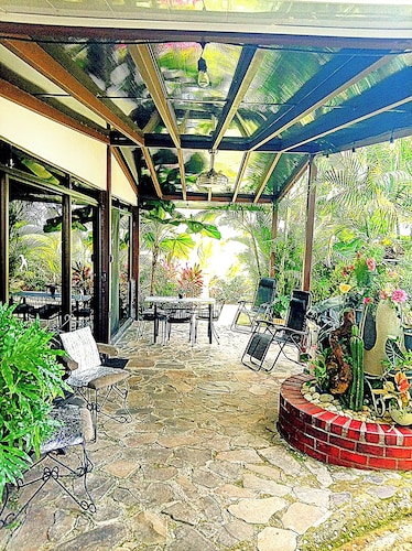 Villa Guarias in Puntarenas