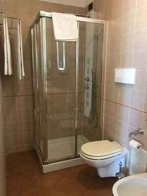 Douche de la salle de bain