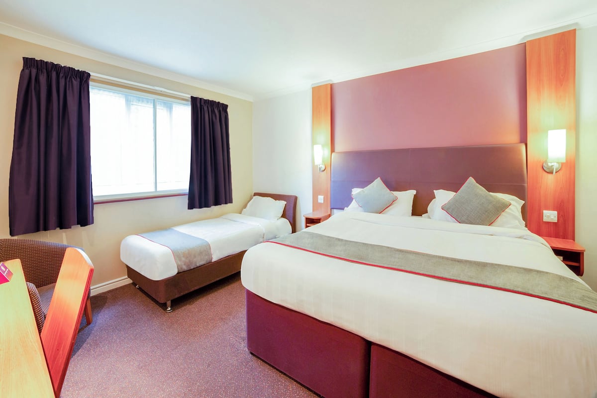 Individualmente decorados, individualmente mobiliados, escrivaninha