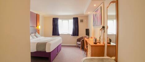 Standard Room, Multiple Beds (Family of 3) | Individually decorated, individually furnished, desk