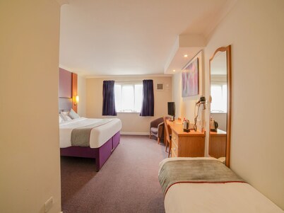 Lakeside Haydock Hotel, St Helens
