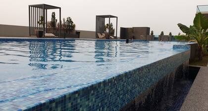 MLH Deluxe Studio Suites @ Landmark Residence