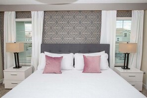 4 bedrooms, desk, iron/ironing board, WiFi