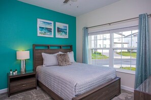 5 dormitorios, escritorio, tabla de planchar con plancha y wifi