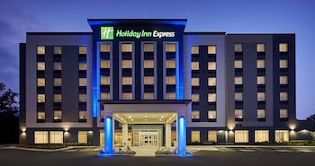Holiday Inn Express Sarnia - Point Edward by IHG