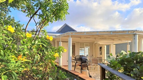 Villa Pineapple - Grand Case (Hotel Esplanade Area) 5 min Orient Bay