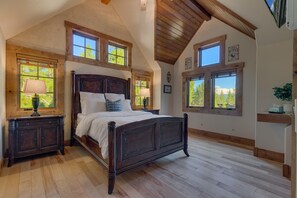 5 chambres, fer et planche à repasser, Wi-Fi gratuit, draps fournis