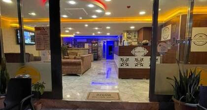 Ozgur Hotel