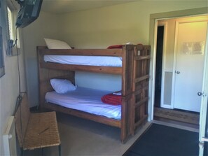 3 dormitorios, tabla de planchar con plancha, wifi y ropa de cama