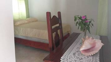 Kamar Double Standar | Pemandangan dari kamar