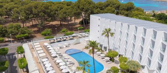 HM Isabela - Adults Only