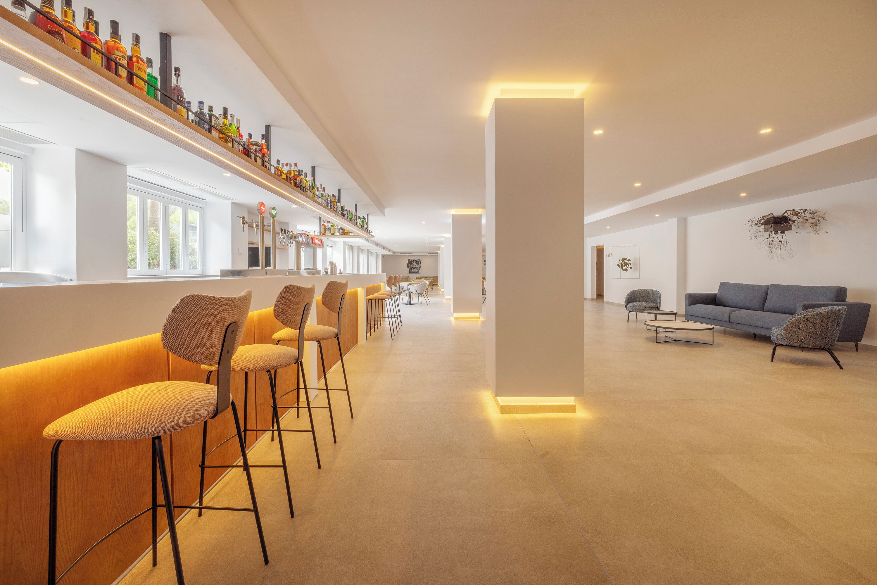 Photo - HM Isabela-Adults Only