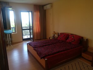 3 Schlafzimmer, Bügeleisen/Bügelbrett, WLAN