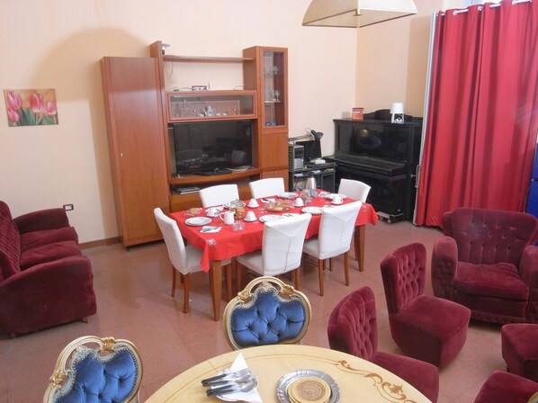 Dagelijks selfserviceontbijt inbegrepen