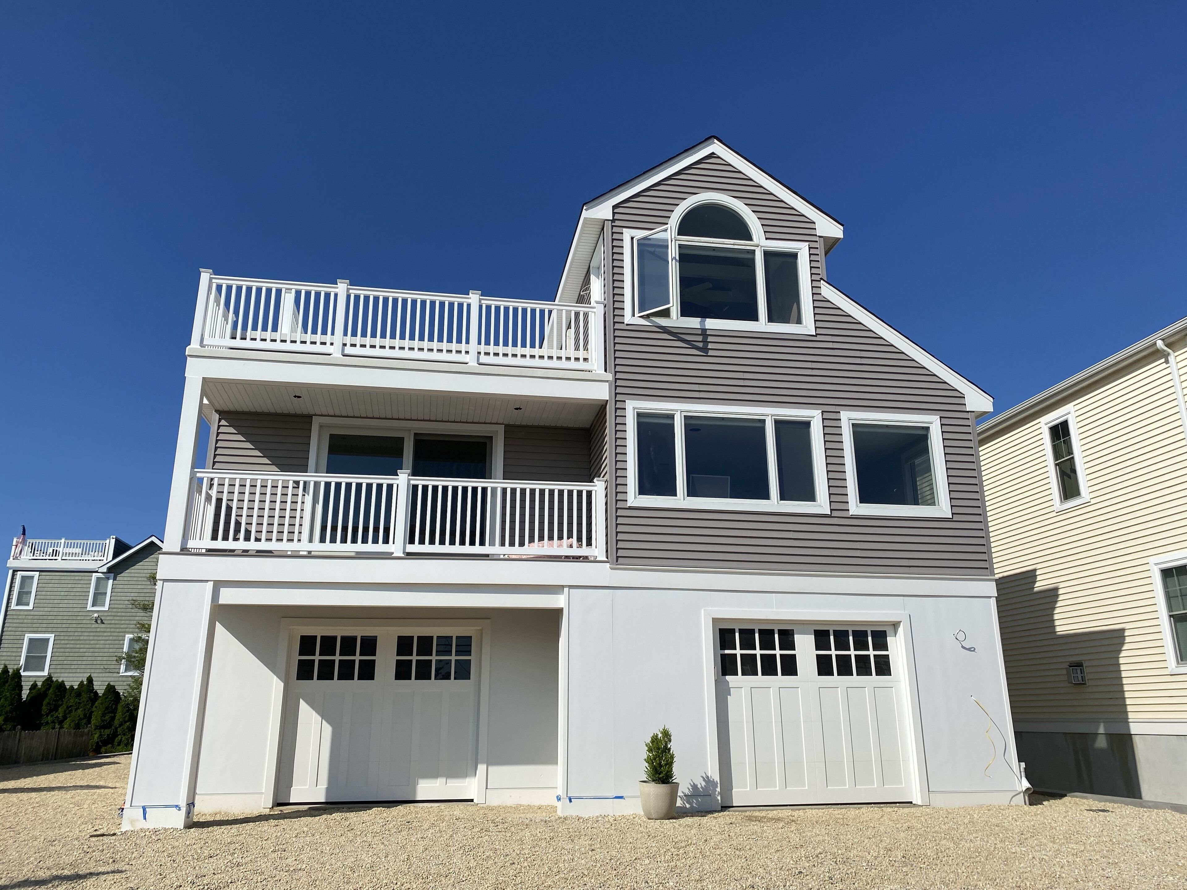 Ship Bottom 3BR / 2 Bath Home - Dogs Welcome!
