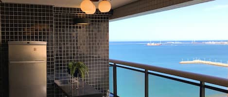 Beach/ocean view