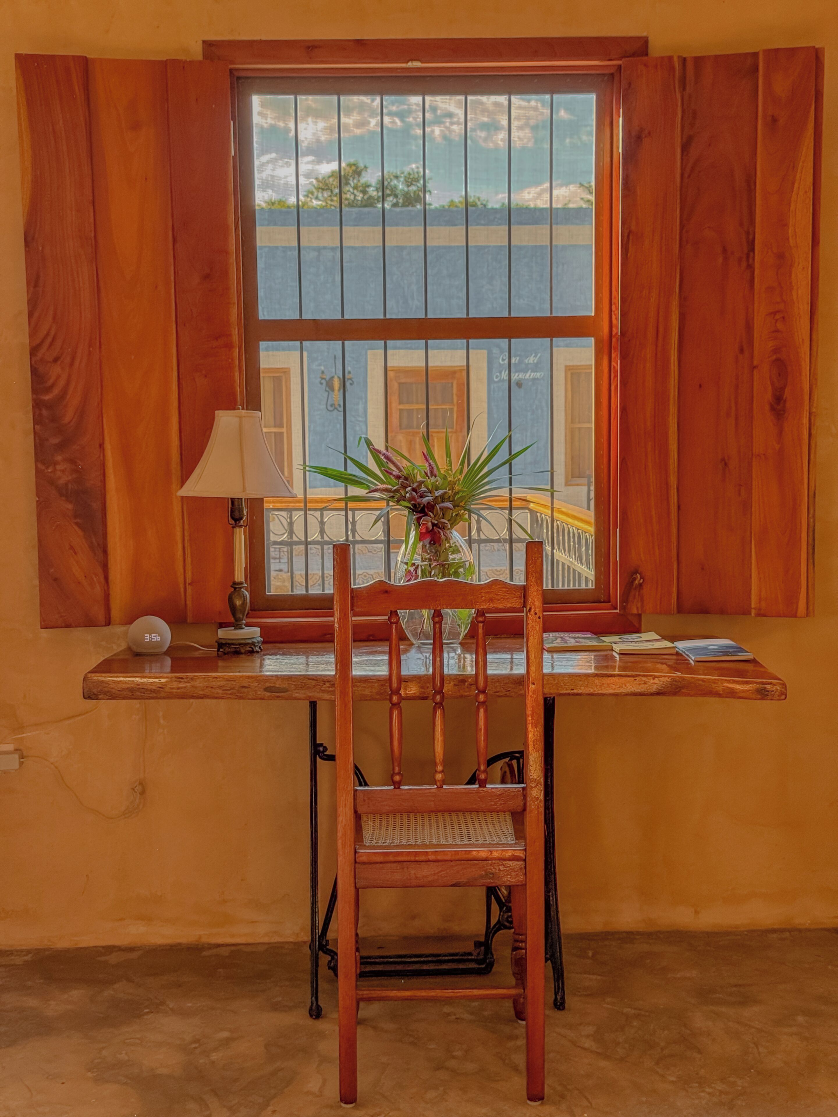 Junior Room | Premium bedding, down comforters, pillowtop beds, minibar