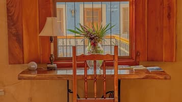 Junior Room | Premium bedding, down comforters, pillowtop beds, minibar