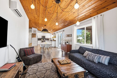 Hilltop Poolhouse - Murphy Vacation Rentals