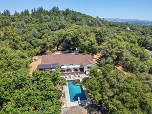 Exterior - Hilltop Poolhouse - Murphy Vacation Rentals (Murphys)