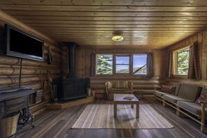 Smart TV, reproductor de DVD y libros