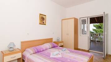 1 chambre, accĂšs Internet, draps fournis