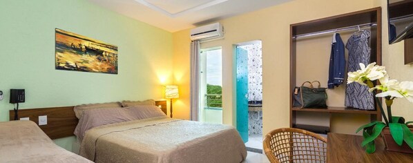 Minibar, escritorio, wifi gratis y ropa de cama