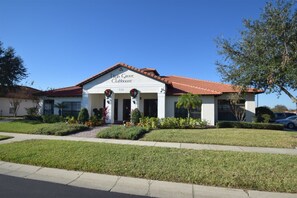 Exterior - 442 (Clermont)