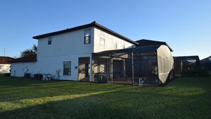 Exterior - 442 (Clermont)