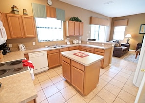 Dishwasher, cookware/dishes/utensils - 407 (Kissimmee)