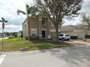 Exterior - 430 (Davenport)
