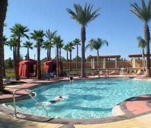 House | Pool