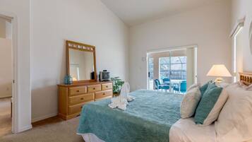 House | 4 bedrooms, desk, travel crib, free WiFi