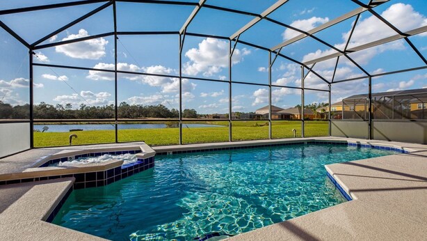 Unclassified image, 1 of 36, button - Large 5 bed Villa With Pool and spa Overlooking Conservation and Woodland Area (Davenport)