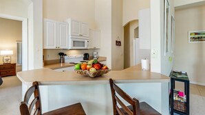 Private kitchen - Fabulous 3 bed Villa With Private Oversized Pool - 293 (Davenport)
