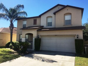 Exterior - 439 (Clermont)