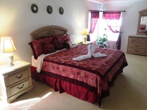 4 عدّة غرف نوم ومكتب وواي فاي مجانًا