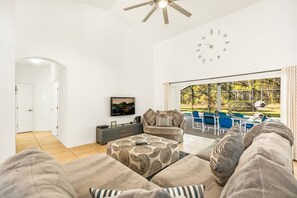 House | Living room | TV