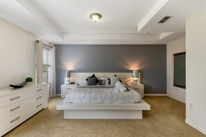 Ház | 6 hálószoba, íróasztal, vasaló/vasalódeszka és ingyenes wifi