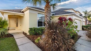 Exterior - 463 (Kissimmee)