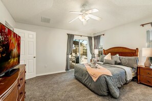 4 bedrooms, desk, free WiFi - 463 (Kissimmee)