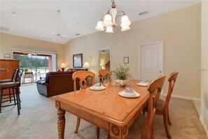 Dishwasher, cookware/dishes/utensils - 488 (Davenport)