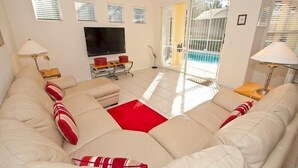 House | Living room - Stunning 4 bed Villa With South West Facing Pool and spa Overlooking Conservation - 163 (Davenport)