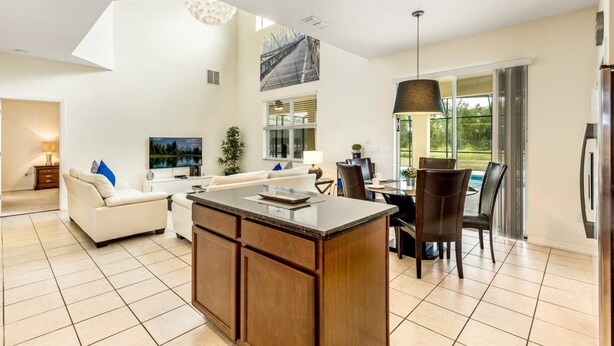 Private kitchen - Fabulous 6 bed Villa With South Facing Pool - 466 (Davenport)