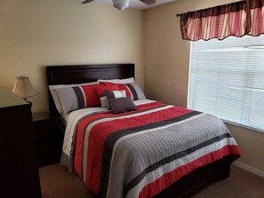 5 عدّة غرف نوم ومكتب ومكواة/لوح كي وواي فاي مجانًا