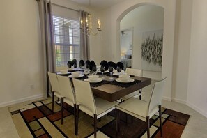 Private kitchen - Stunning 5 bed Villa With Modern Decor and a South West Facing Pool Overlooking Conservation Land - 350 (Davenport)