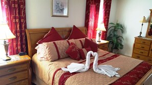 4 bedrooms, desk, free WiFi