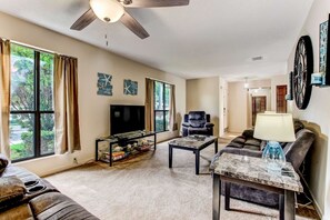 House, Multiple Beds (South Beach Casa) | Living room | TV - South Beach Casa (Jacksonville Beach)