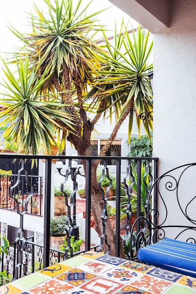 Pied-a-terre at Casitas Aparicio